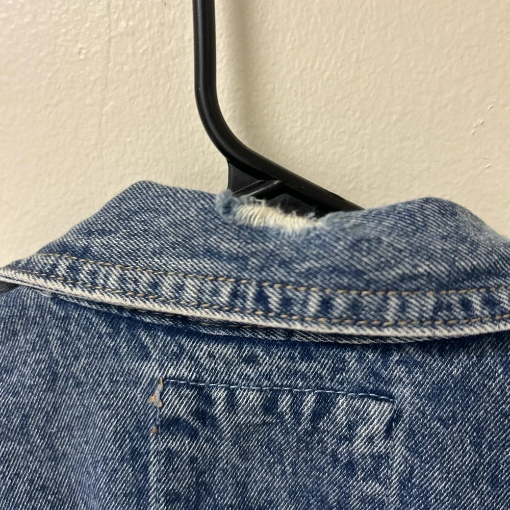 Highway Jeans Distressed Denim Jacket womens size small‎
